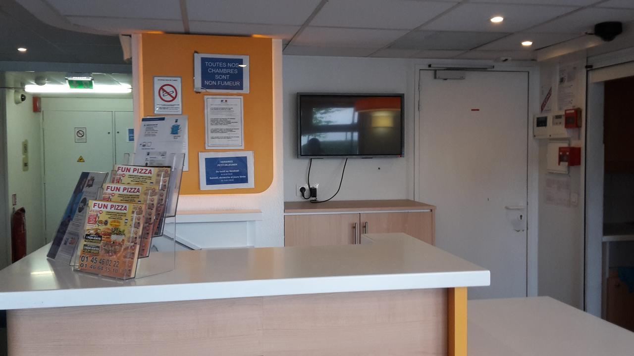 Ibis Budget Orly Rungis Esterno foto